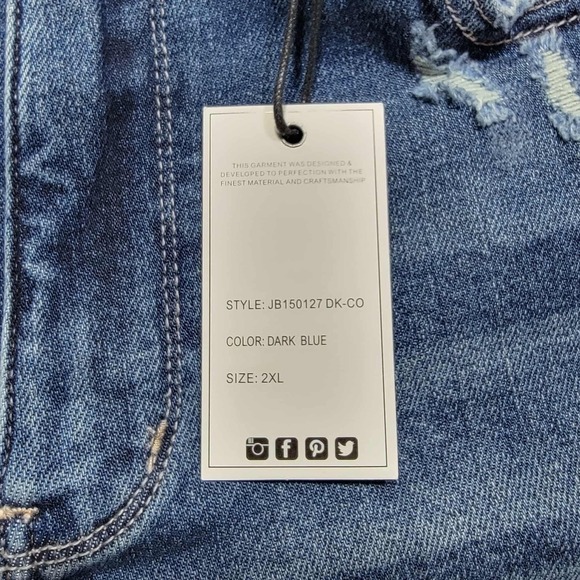 Judy Blue 2XL Dark Blue Distressed Denim Jean Shorts Plus Size NWT - Picture 3 of 7